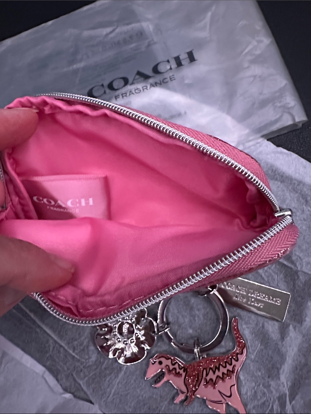 RARE NWT COACH Pink Glitter Coin Pouch with iconic mascot Rexy resin keychain - Picture 5 of 7
